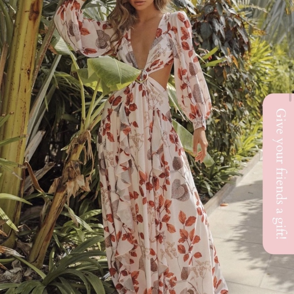 REVOLVE Anne Louise Oasis Maxi Dress - Picture 2 of 11